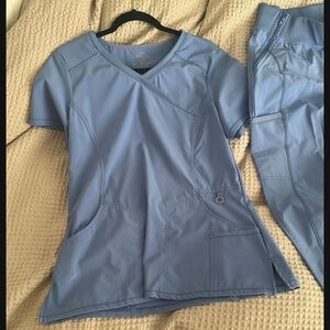 Petite Scrubs, Cherokee Infinity